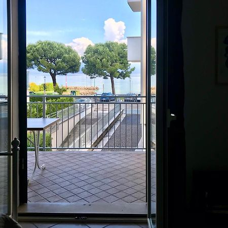 Casa Caterina Lake View Holidays Apartments Peschiera del Garda Pokój zdjęcie