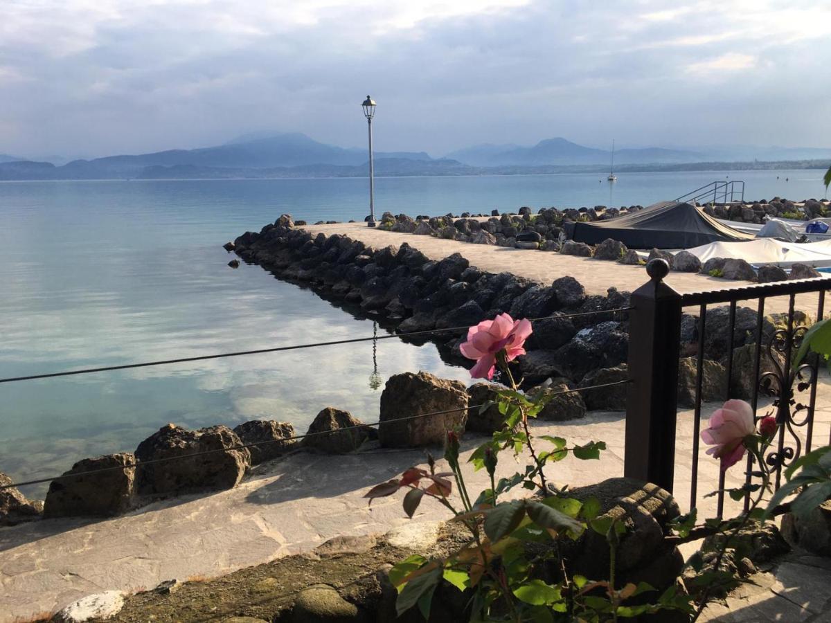 Casa Caterina Lake View Holidays Apartments Peschiera del Garda Zewnętrze zdjęcie
