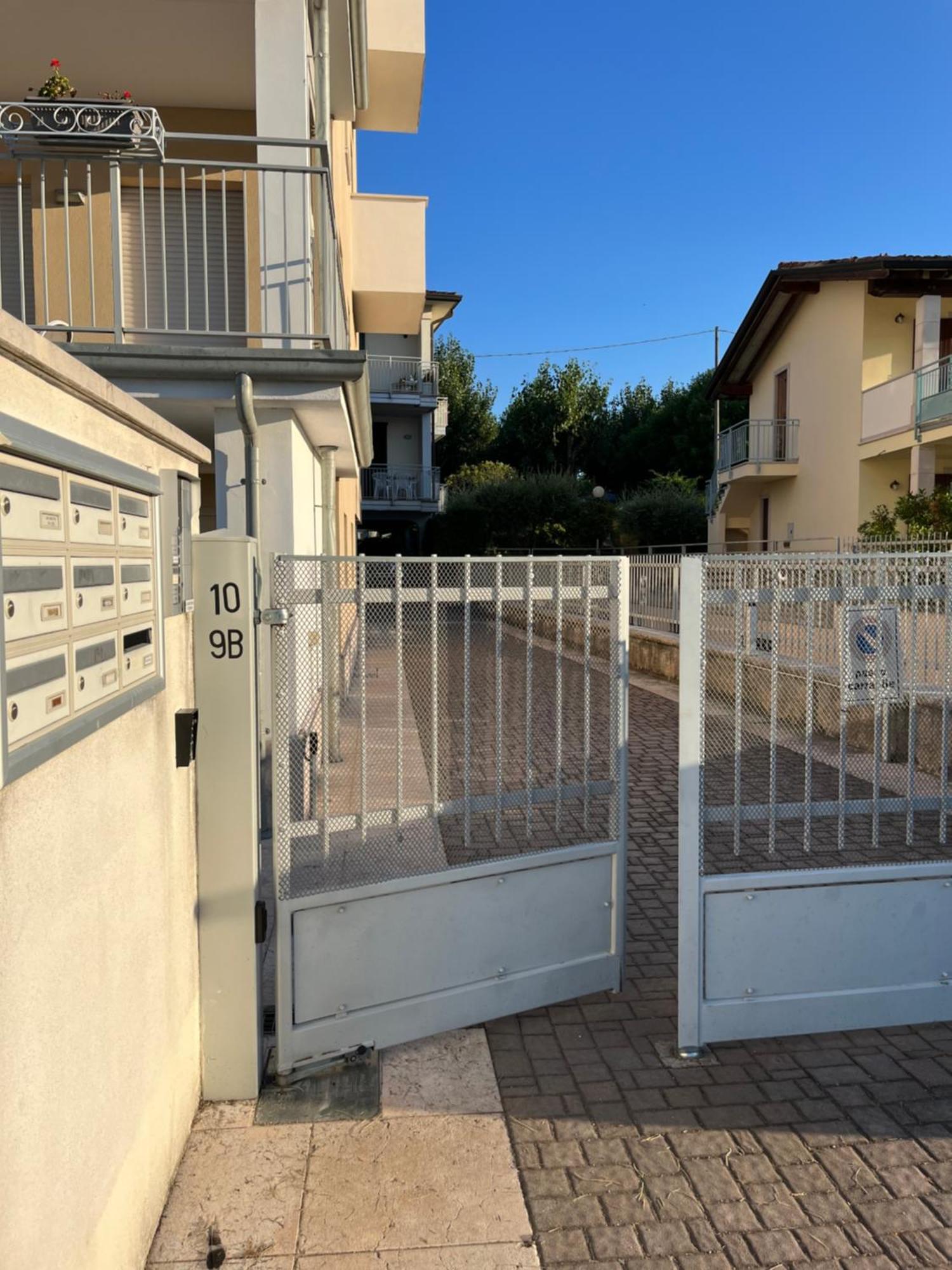 Casa Caterina Lake View Holidays Apartments Peschiera del Garda Zewnętrze zdjęcie