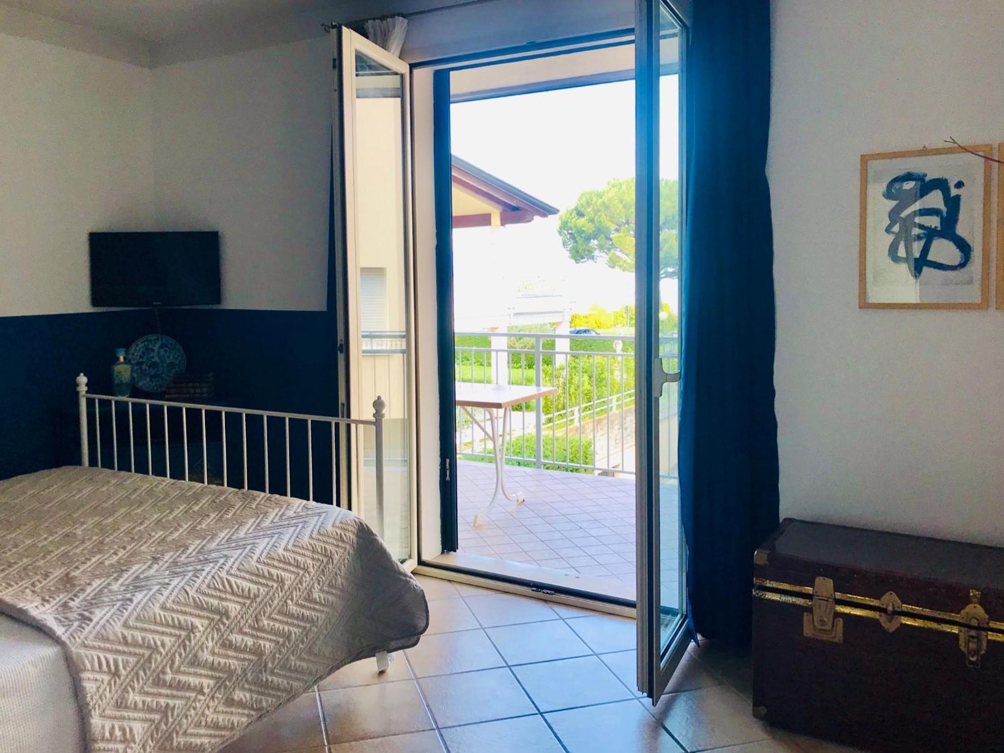 Casa Caterina Lake View Holidays Apartments Peschiera del Garda Pokój zdjęcie